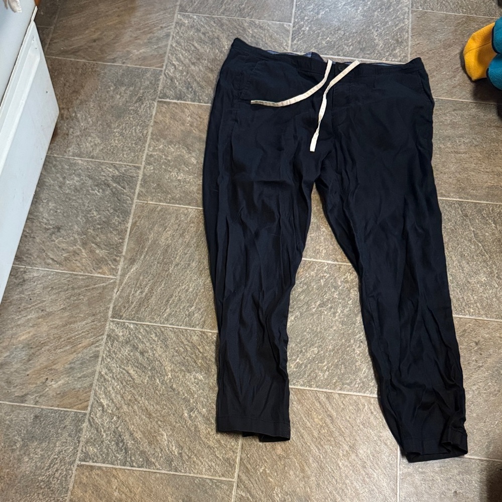 Tommy Bahama Black Joggers with White Drawstring